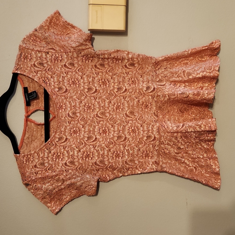 Medium pink pleated lace forever21 shirt